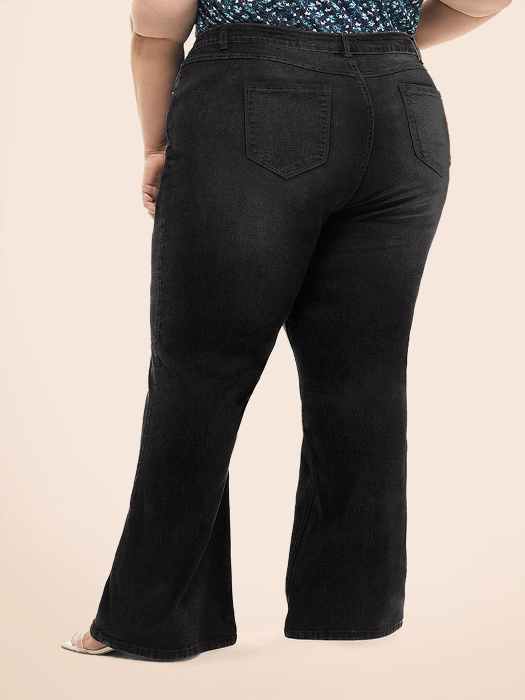 Thigh-Friendly Stretchy Flared Jeans