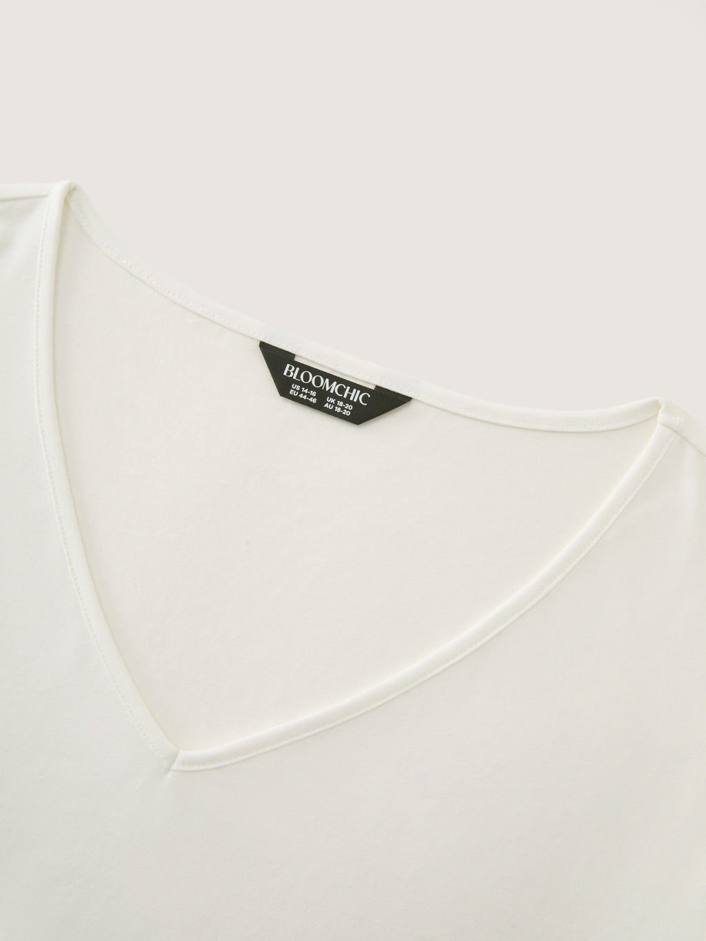 Cotton Stretch V‑Neck Long Sleeve T‑Shirt
