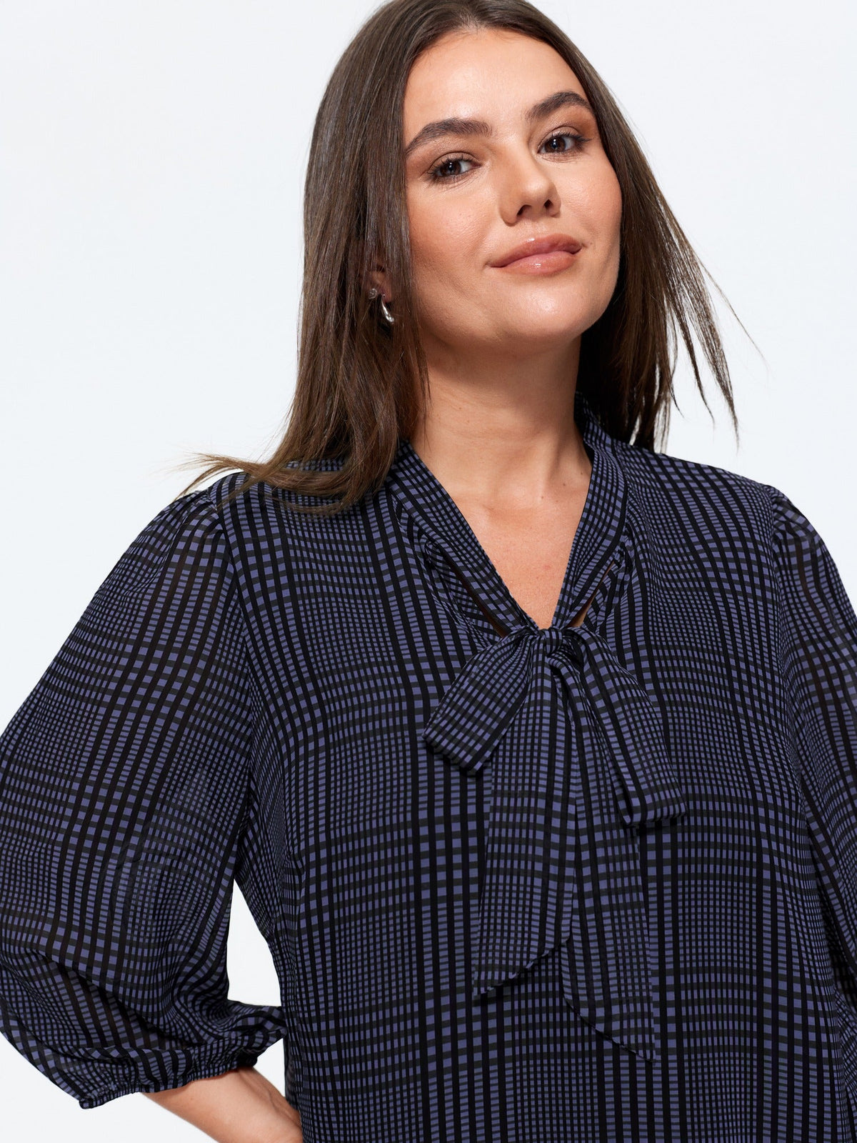 Plaid V‑Neck Bow Tie Front Blouse