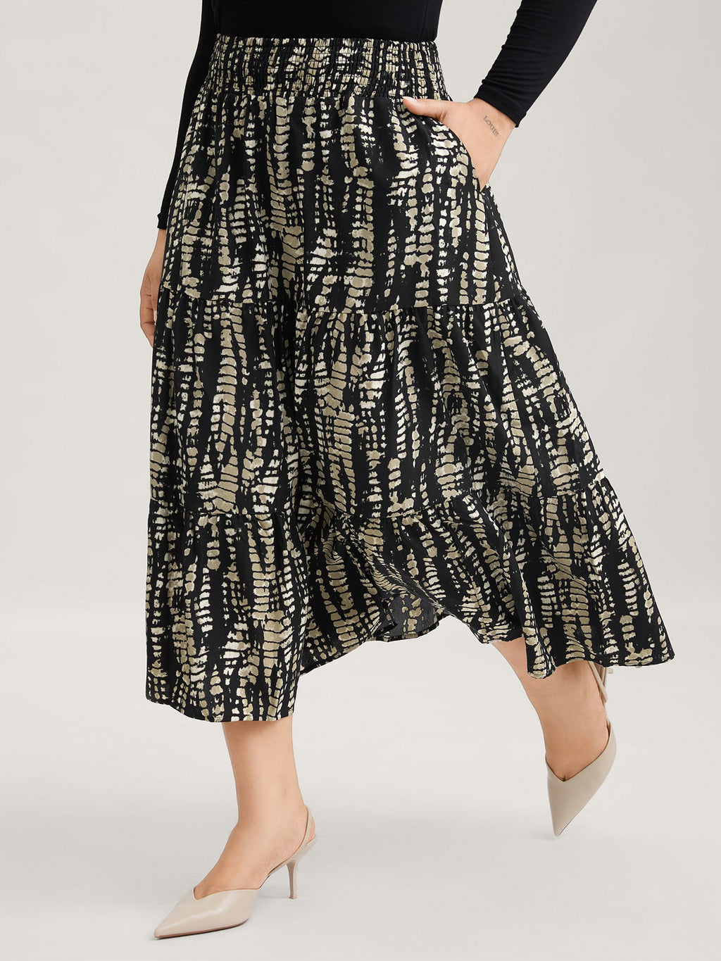 Geometric Shirred Ruffle Layered Hem Skirt