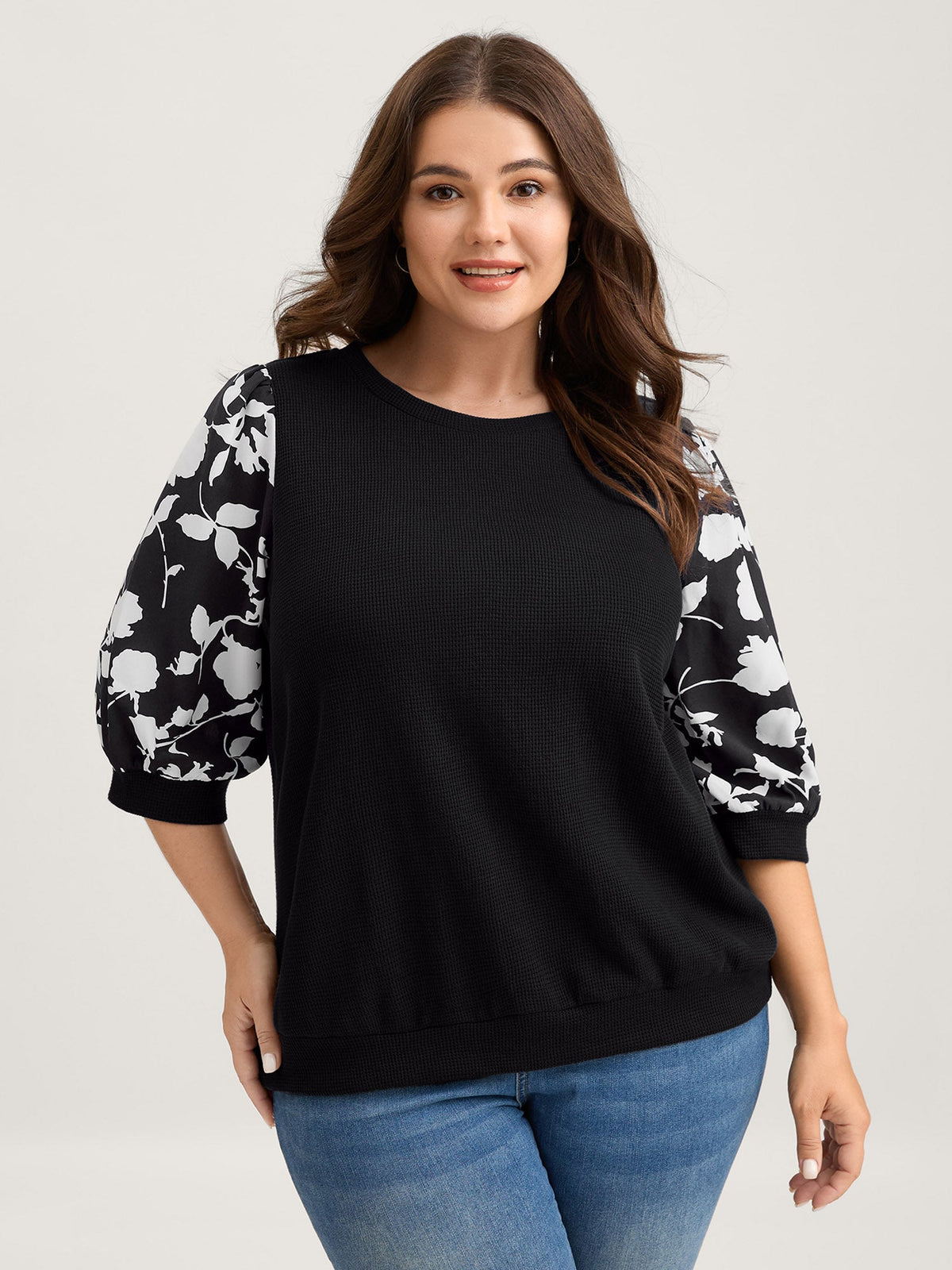 Textured Floral Puffy Sleeve Sweatshirt