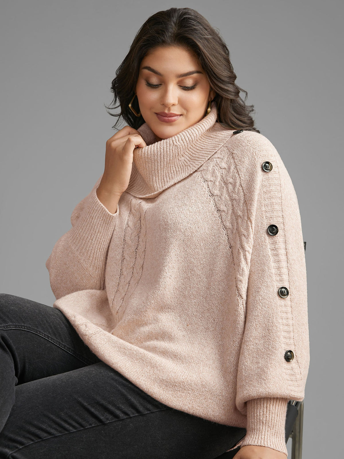 Turtleneck Cable Knit Asymmetrical Hem Pullover