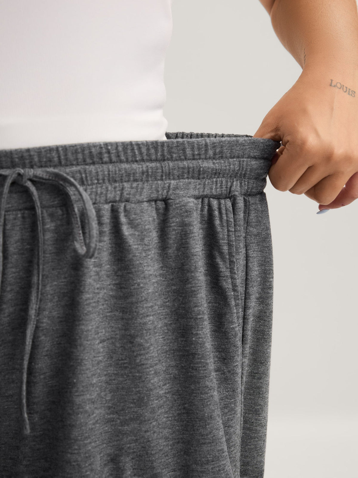 Supersoft Mixed Color Knit Drawstring Ruffled Shorts