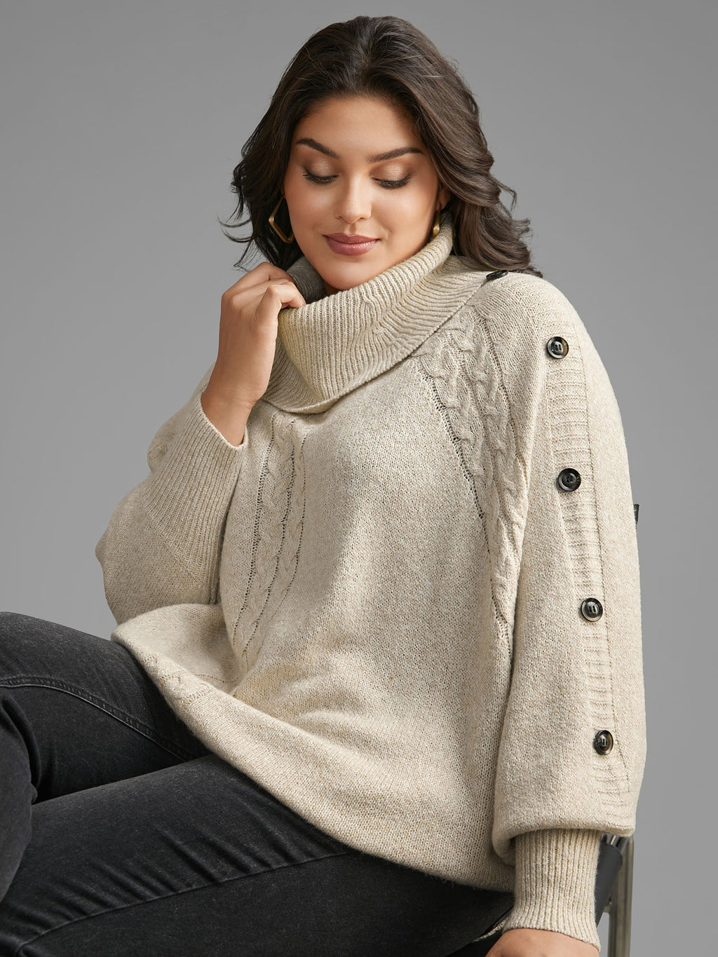Turtleneck Cable Knit Asymmetrical Hem Pullover